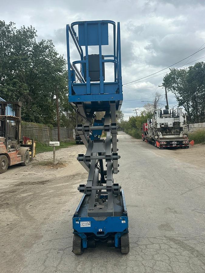 Used 2015 GENIE GS1930