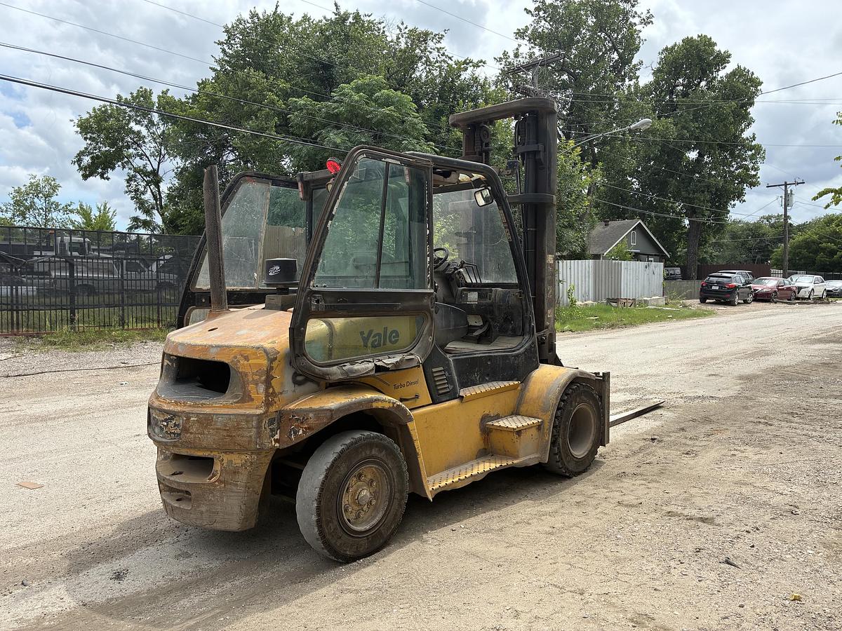 Used 2013 Yale GDP155VXNJJY126