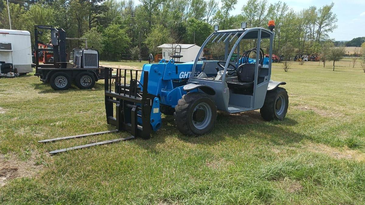 Used 2012 GENIE GTH5519  5500LBS