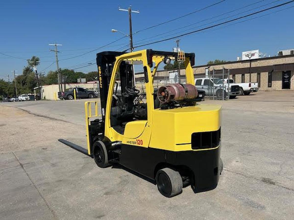 Used 2010 Hyster S120FT