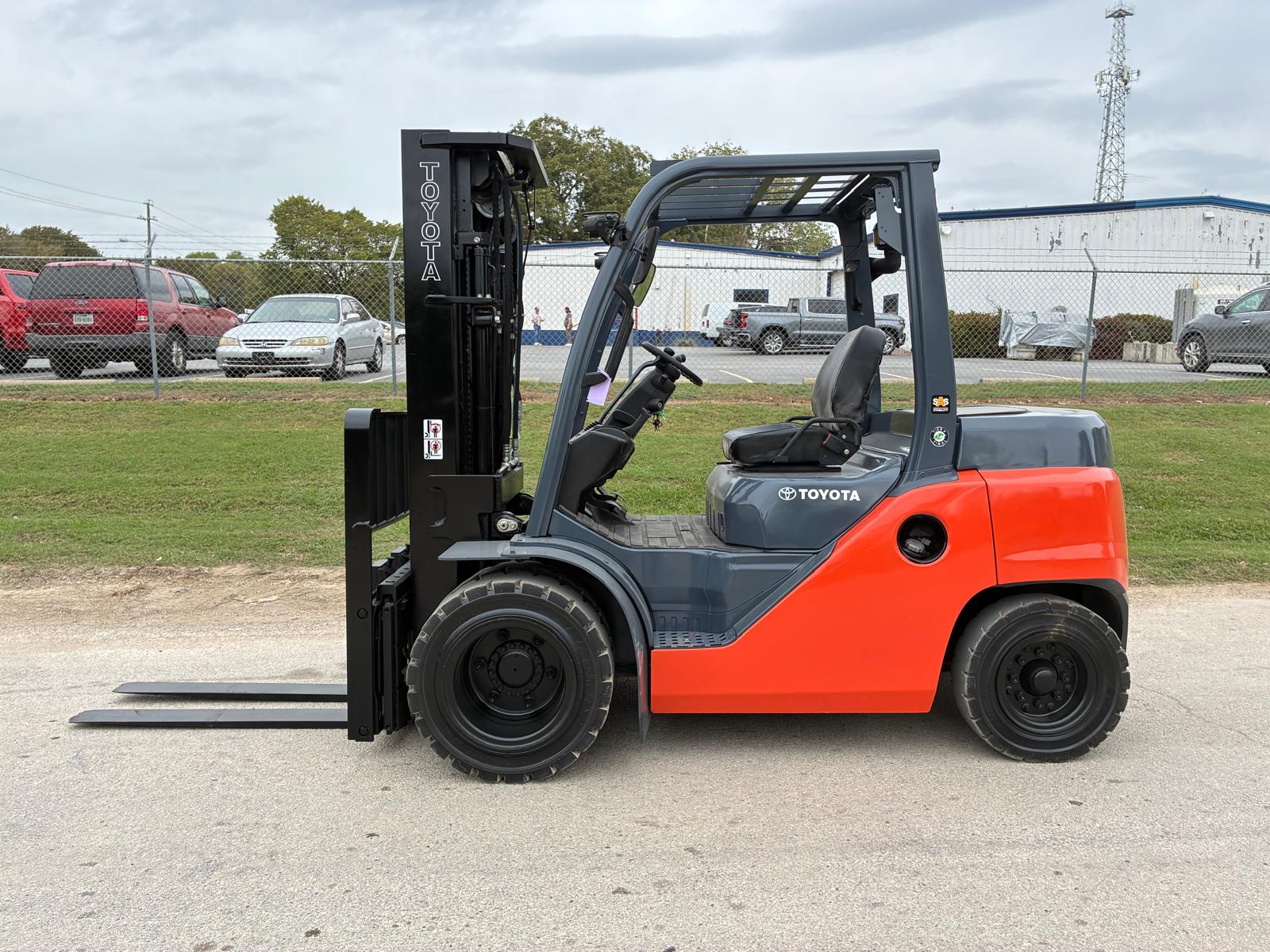 Used 2022 Toyota 8FD35U