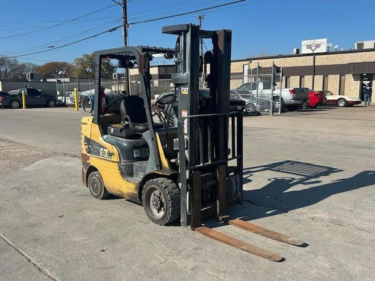 Used 2017 CAT 2C6000