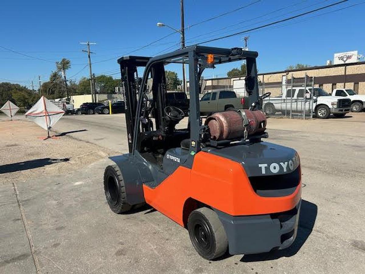 Used 2019 Toyota 8FGU32