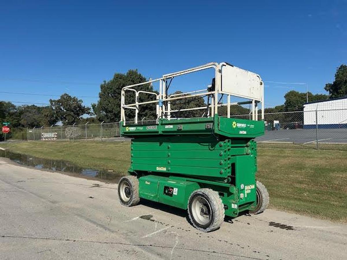 Used 2017 JLG 4069LE