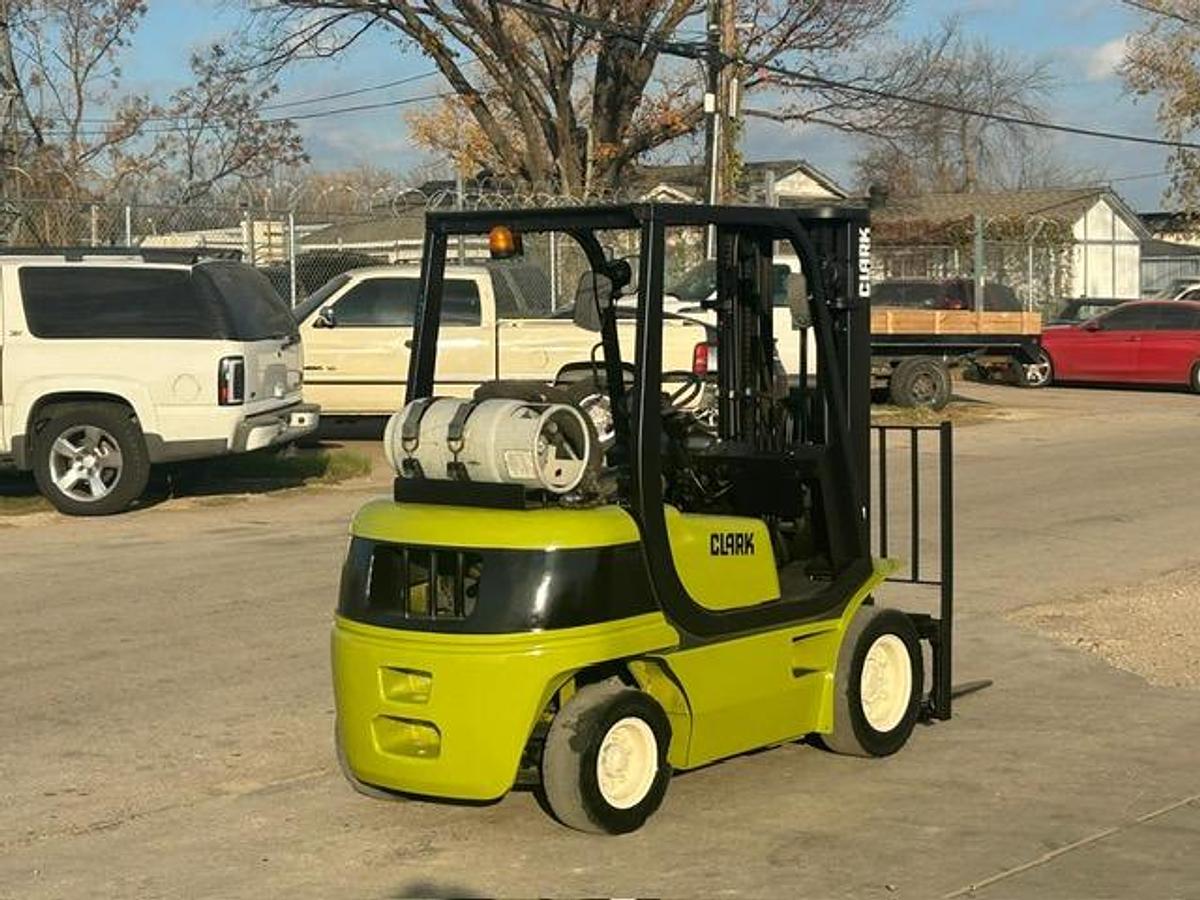 Used 2012 CLARK CQ25