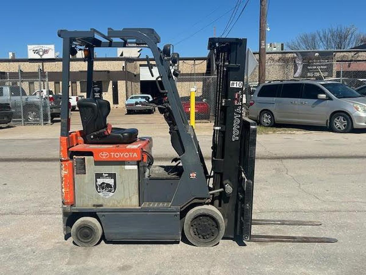 Used 2017 Toyota 7FBCU15