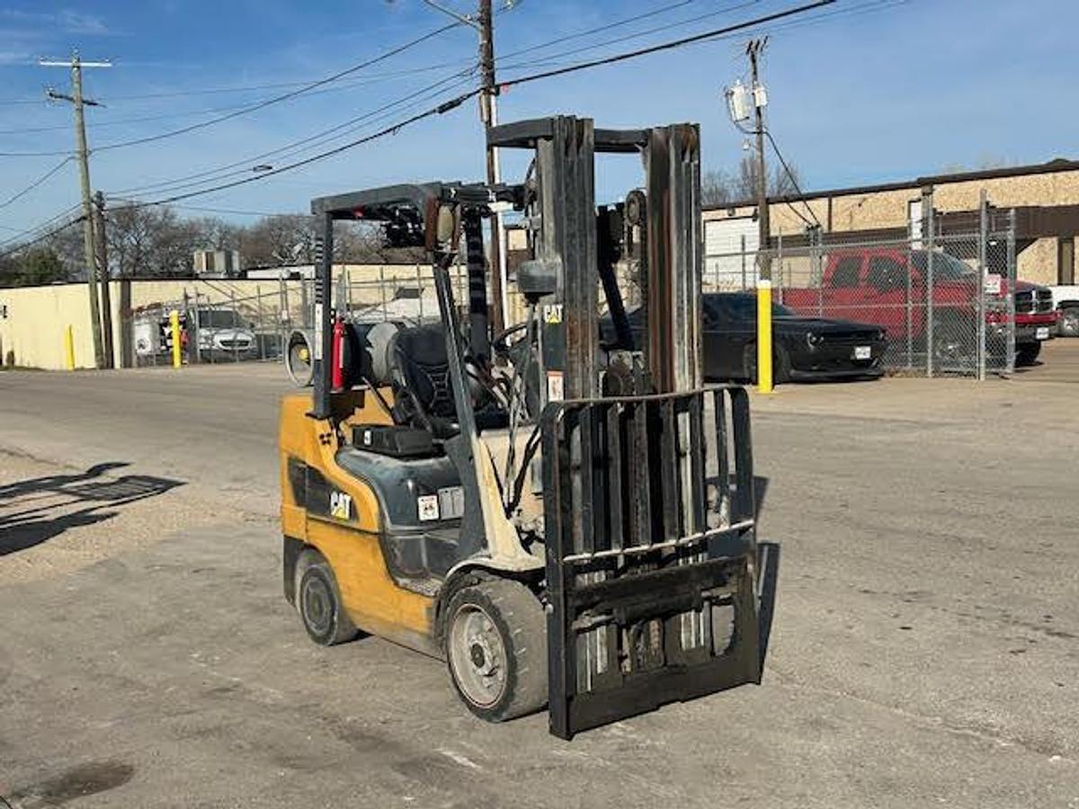 Used 2017 CAT 2C6000