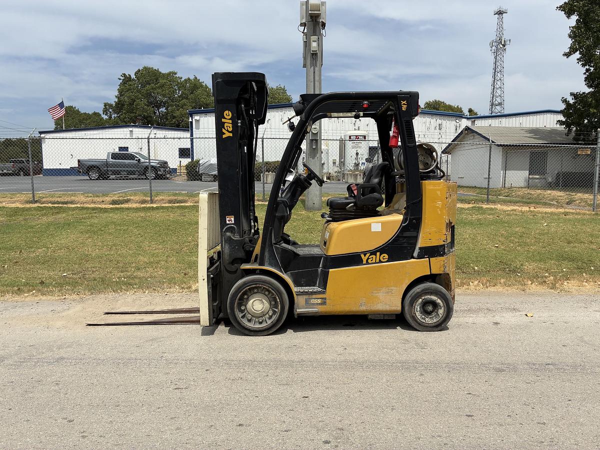 Used 2020 Yale GLC080VXNKAE094
