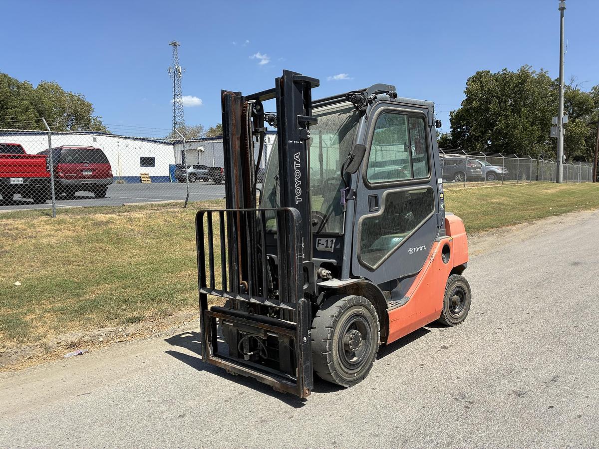 Used 2019 Toyota 8FDU25