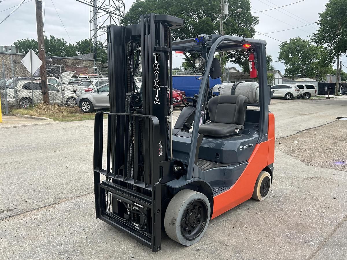 Used 2014 Toyota 8FGCU25