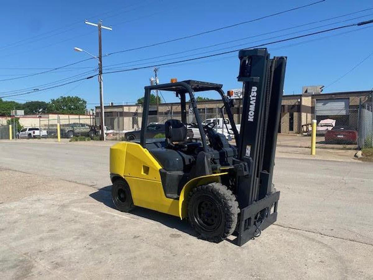 Used 2012 Komatsu FH40-1