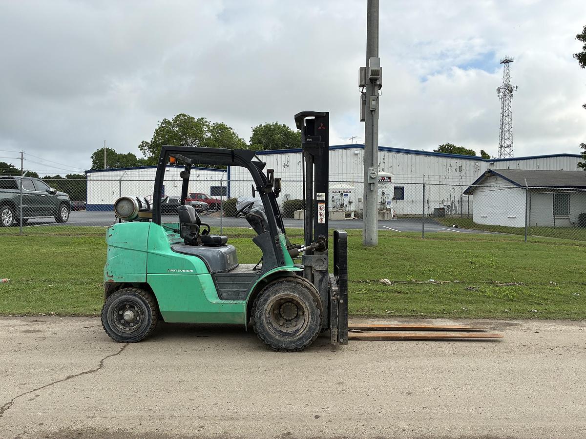 Used 2014 Mitsubishi FG40N