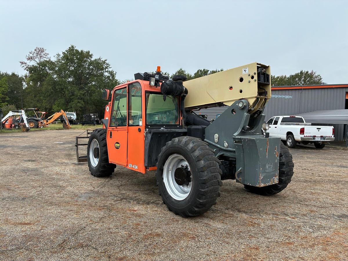 Used 2011 JLG G9-43A