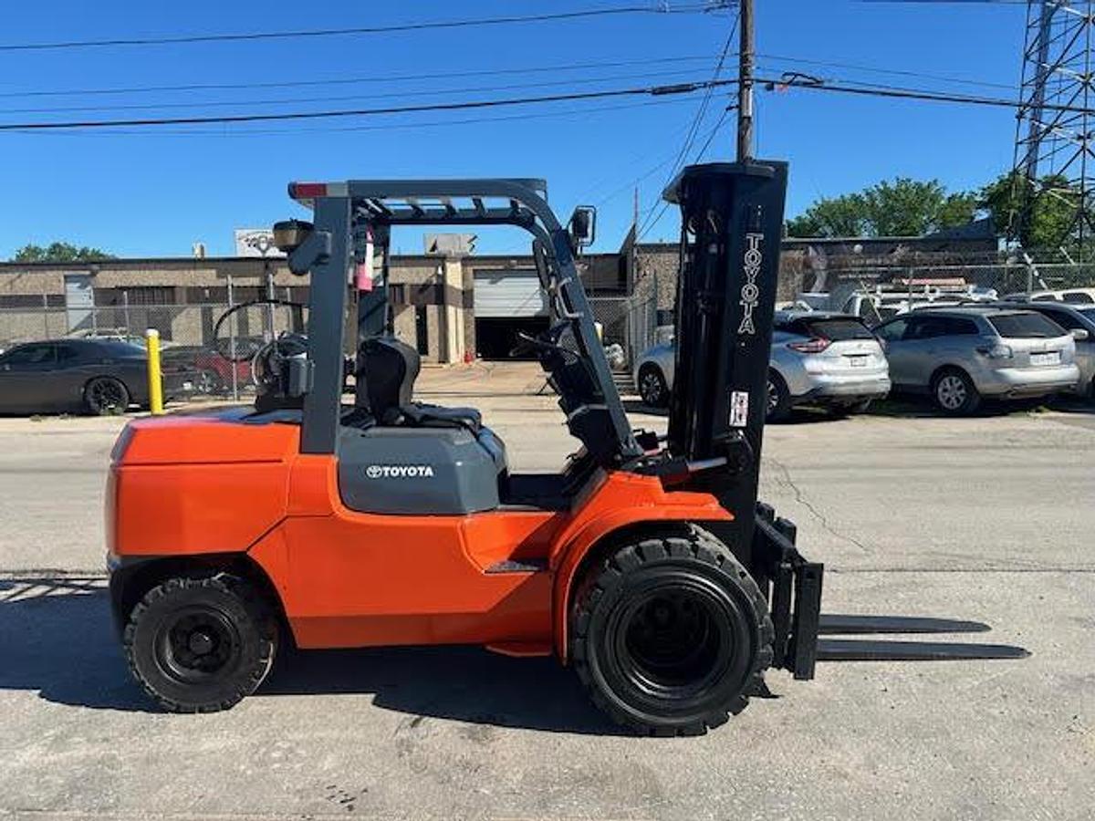 Used 2012 Toyota 7FGU45 10,000LBS