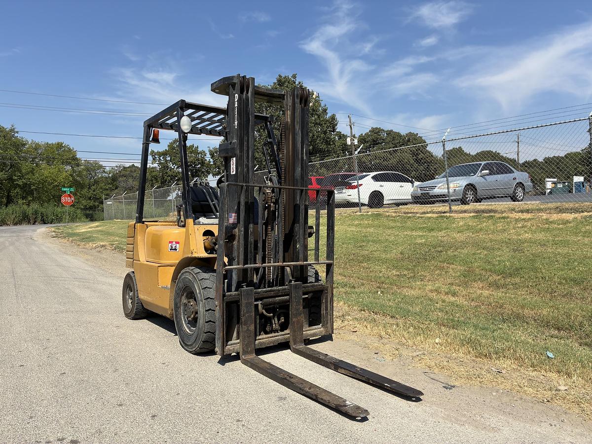 Used 1999 CAT DP25-DS