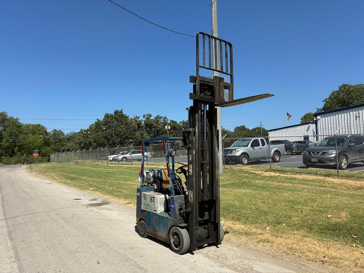 Used 1996 MITSUBISHI FGC15