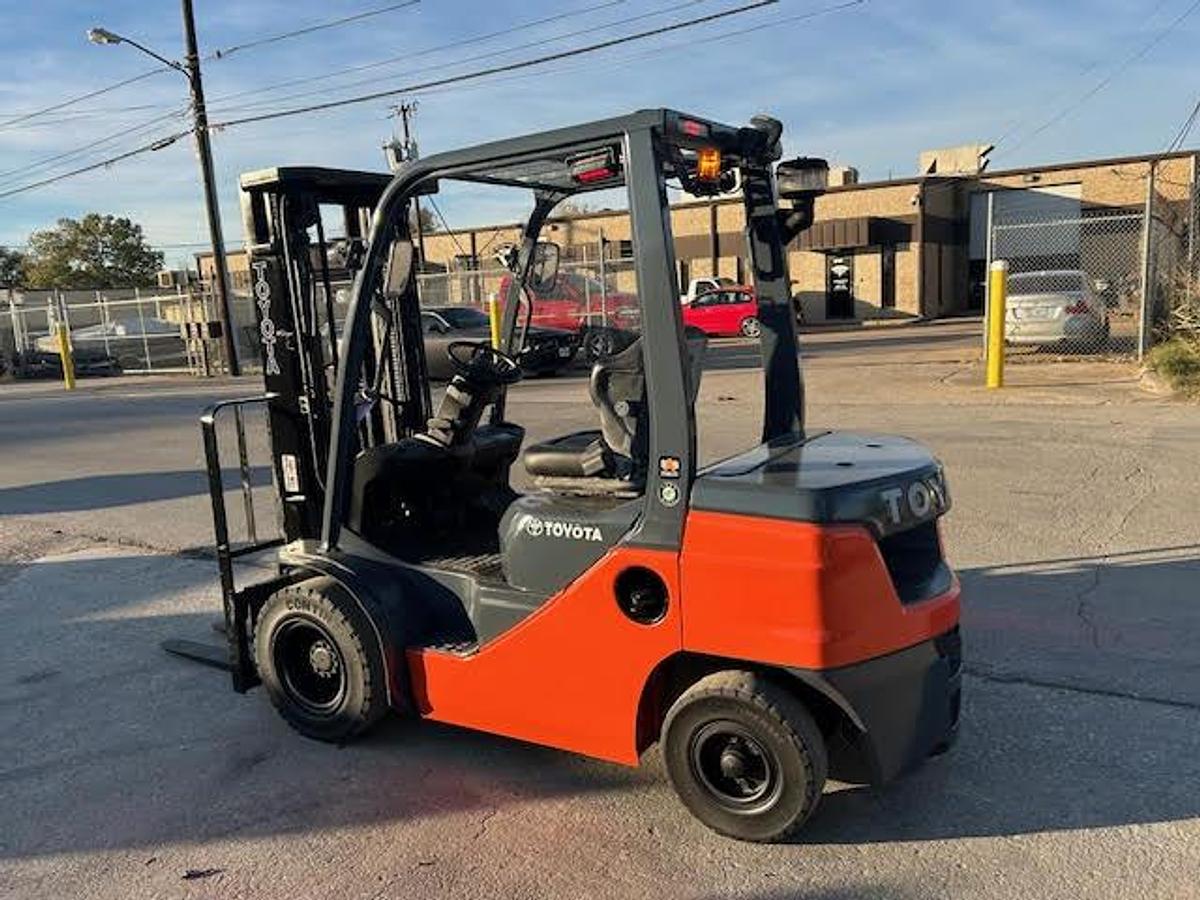 Used 2023 Toyota 8FDU25 5000LBS