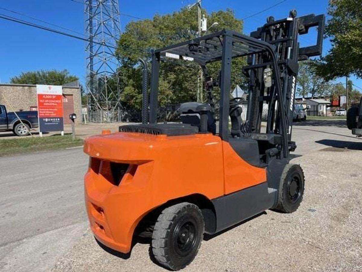 Used 2015 Doosan D45S-7