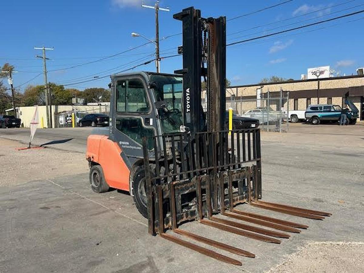 Used 2017 Toyota 8FD50U