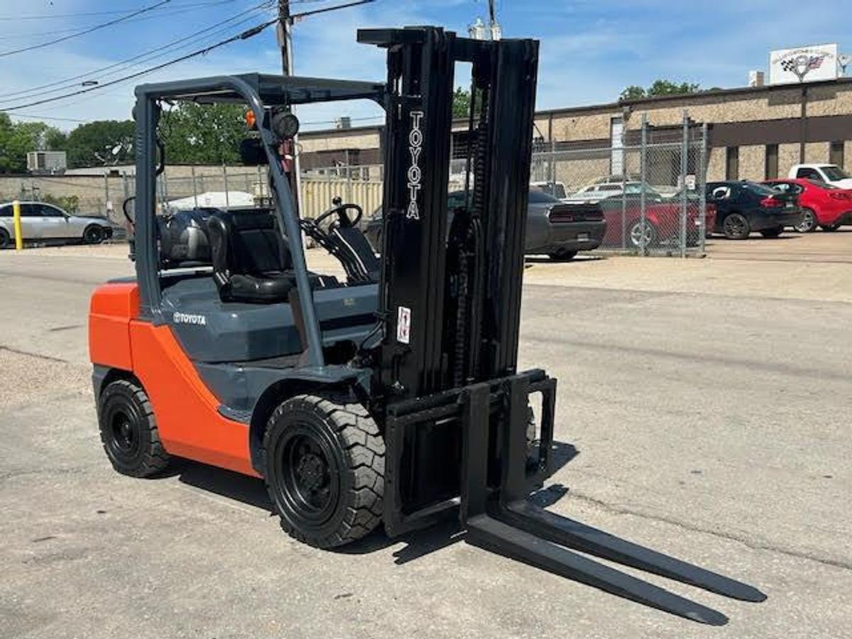 Used 2013 Toyota 8FGU30