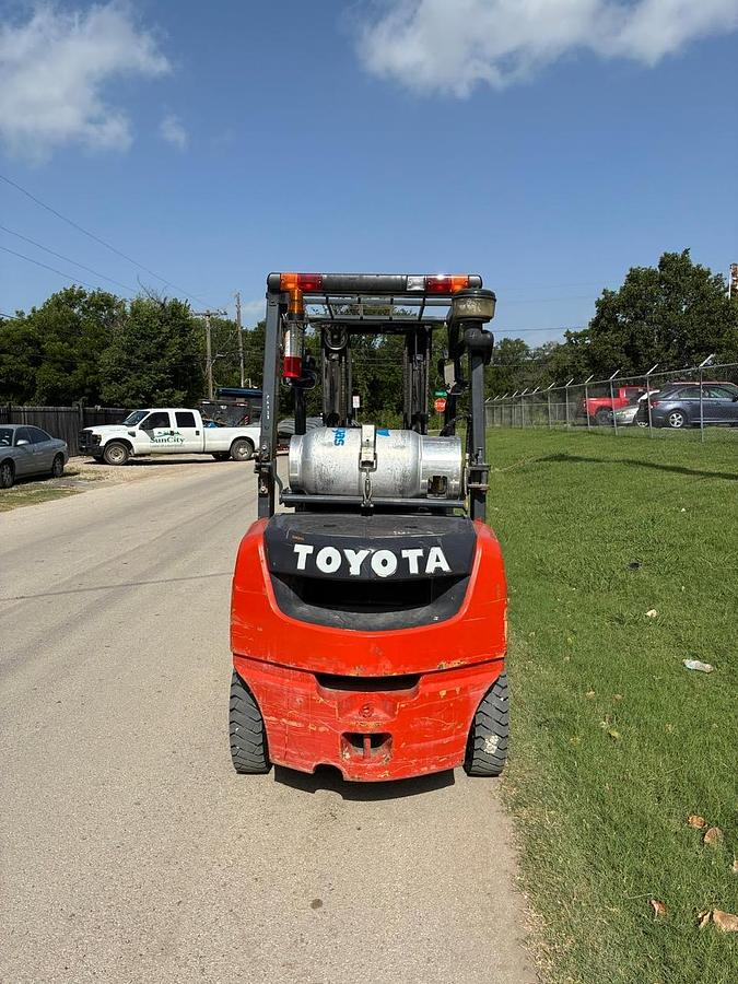Used 2018 TOYOTA 8FGCU25