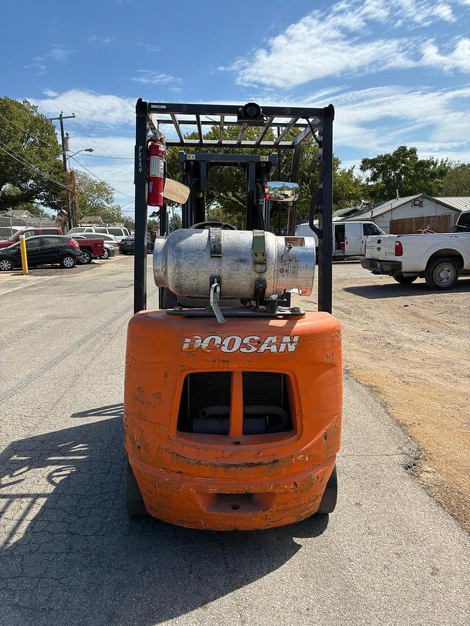 Used 2012 Doosan GC25E-5