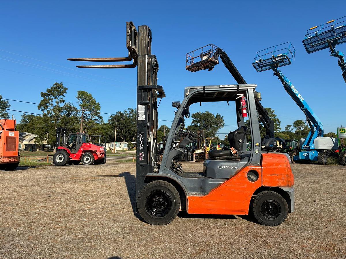 Used 2019 Toyota 8FDU25