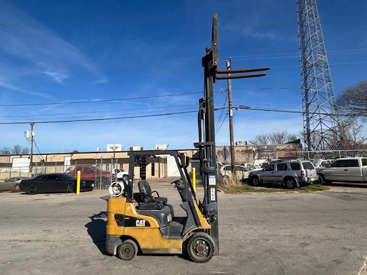 Used 2017 CAT 2C6000