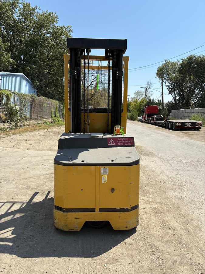 Used 2019 Yale OSO30EFN24TE095