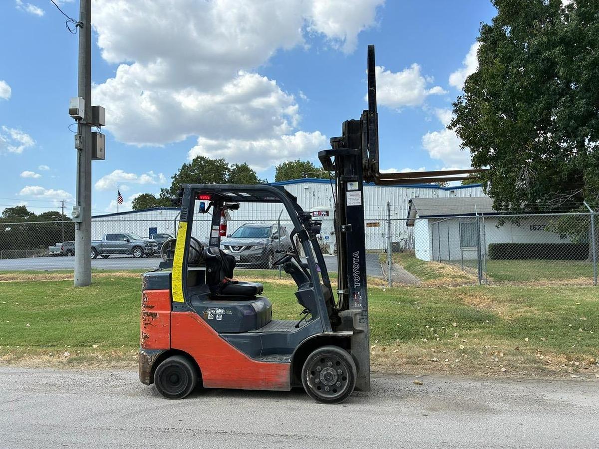Used 2021 TOYOTA 8FGCU30