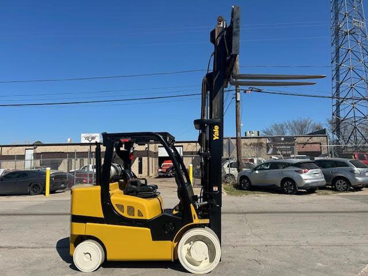 Used 2019 Yale GLC135VXNEUE100  13,500LBS