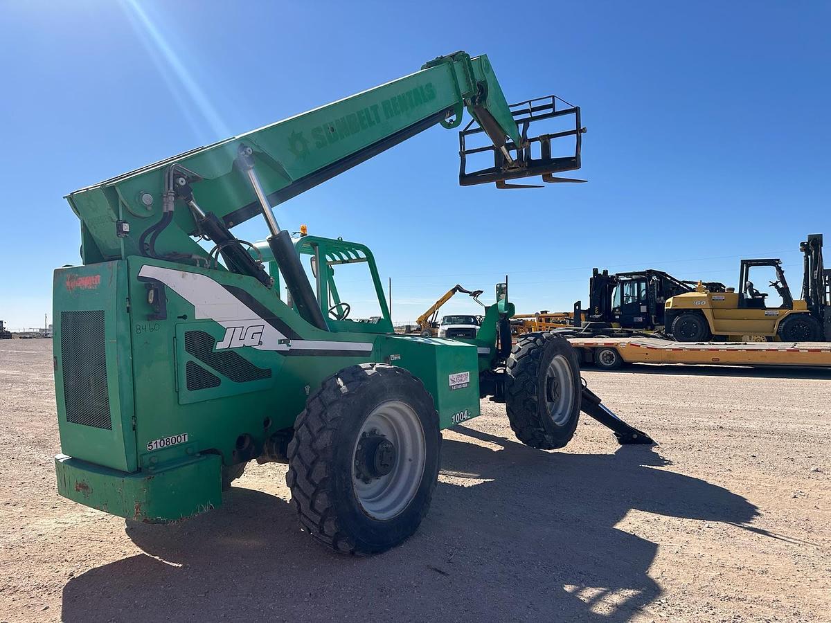 Used 2013 JLG 10042