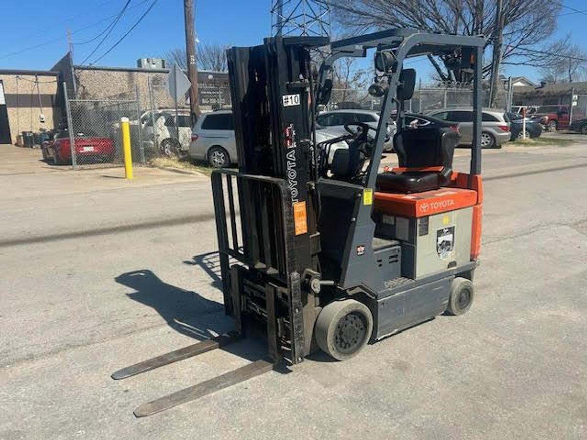 Used 2017 Toyota 7FBCU15