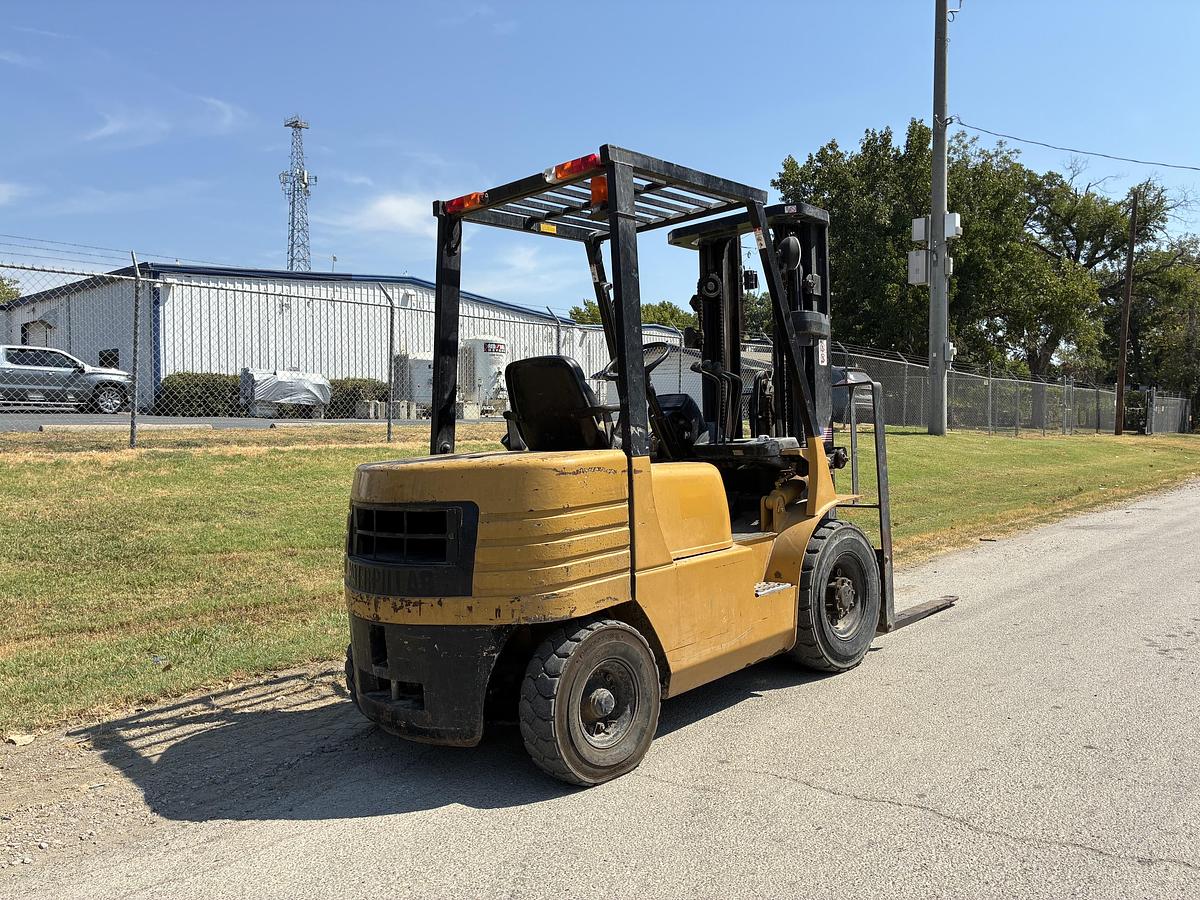 Used 1999 CAT DP25-DS