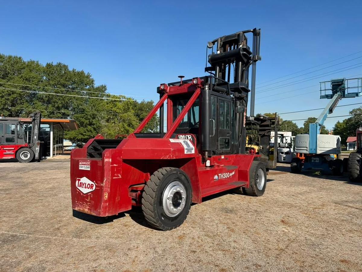 Used 2005 Taylor TH300L