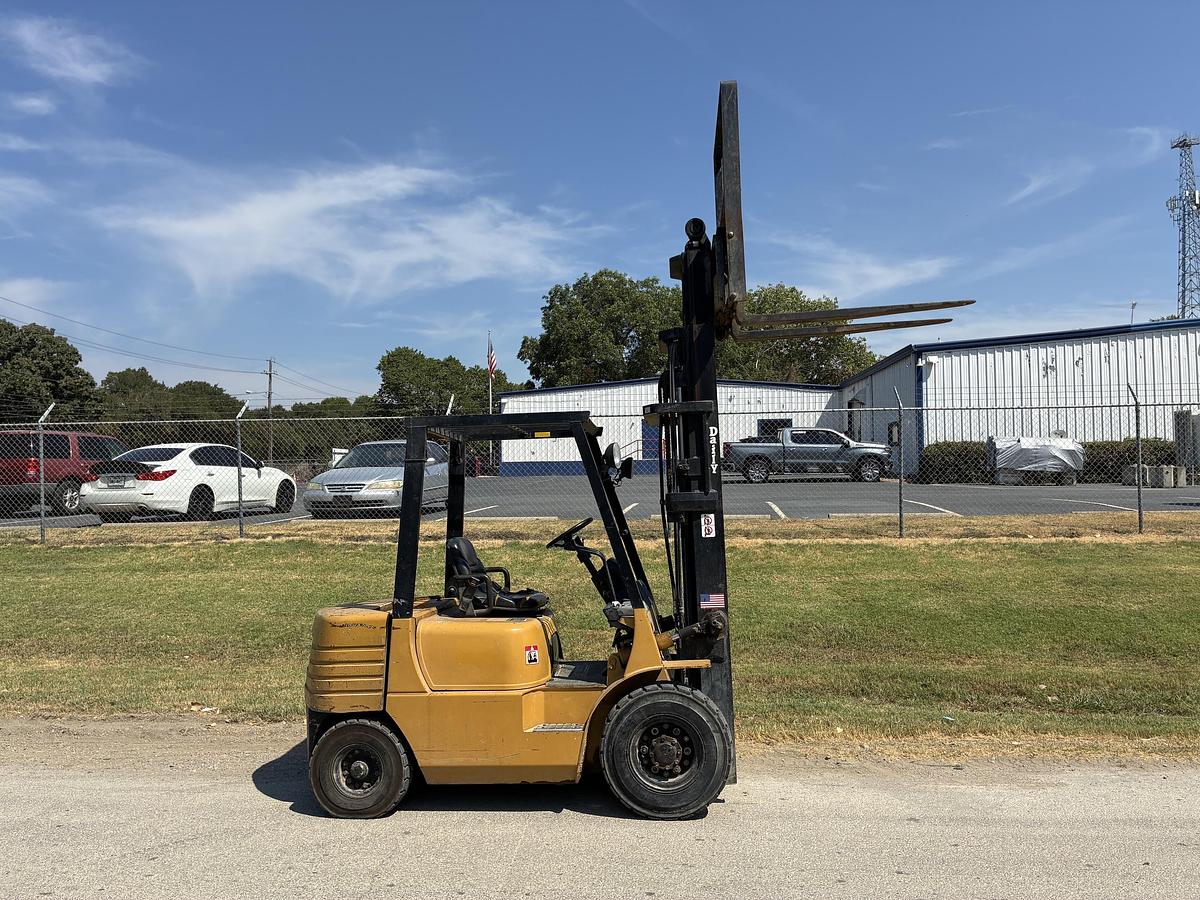 Used 1999 CAT DP25-DS
