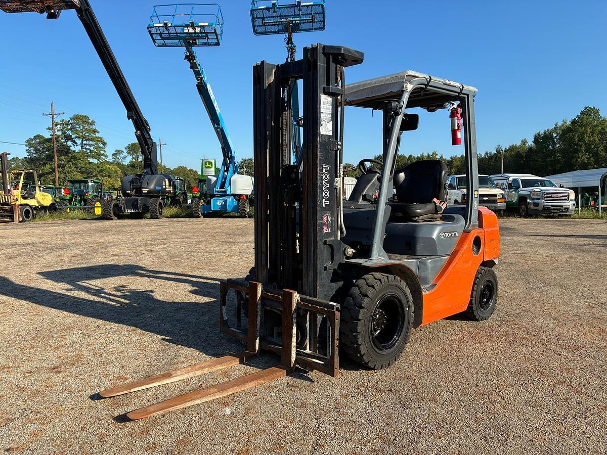 Used 2019 Toyota 8FDU25