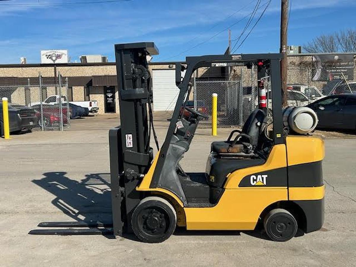 Used 2017 CAT 2C6000