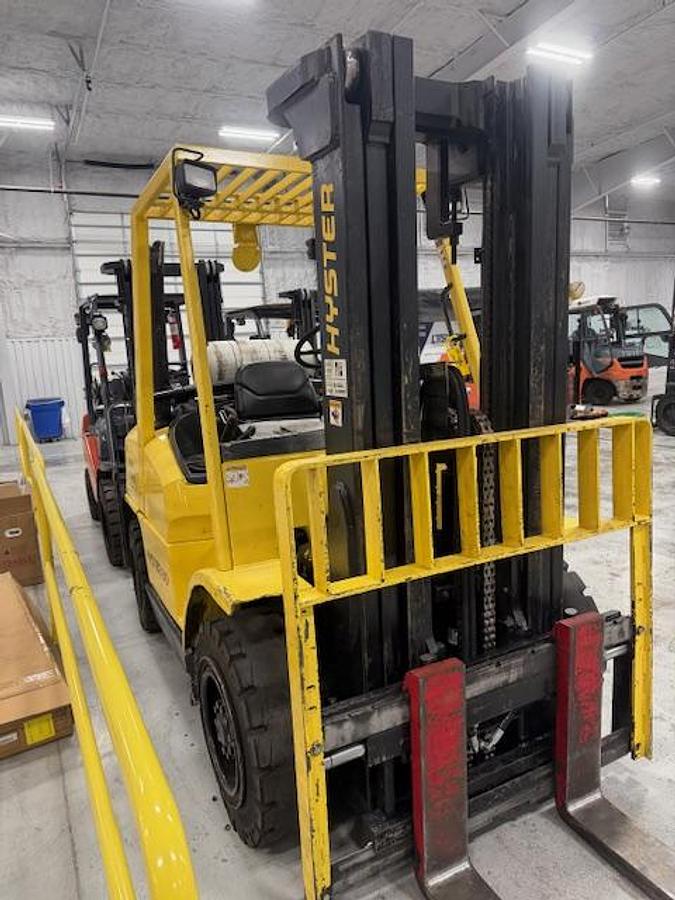 Used 2000 Hyster H80XM