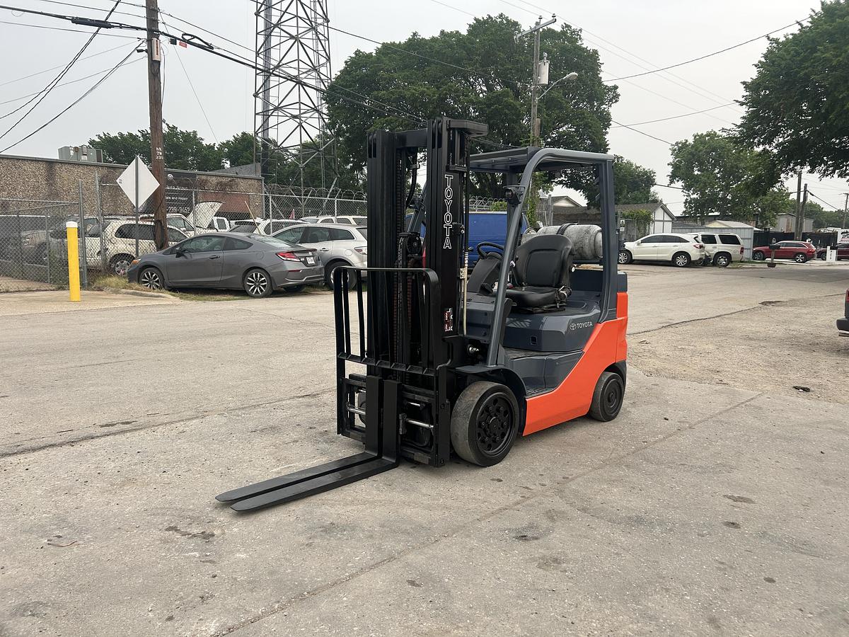 Used 2023 Toyota 8FGCU25