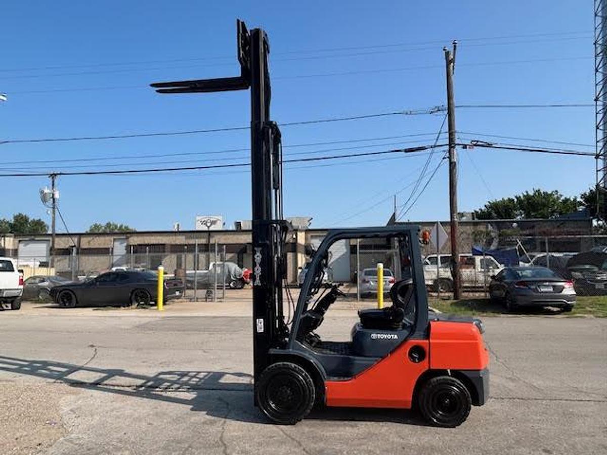 Used 2013 Toyota 8FDU30