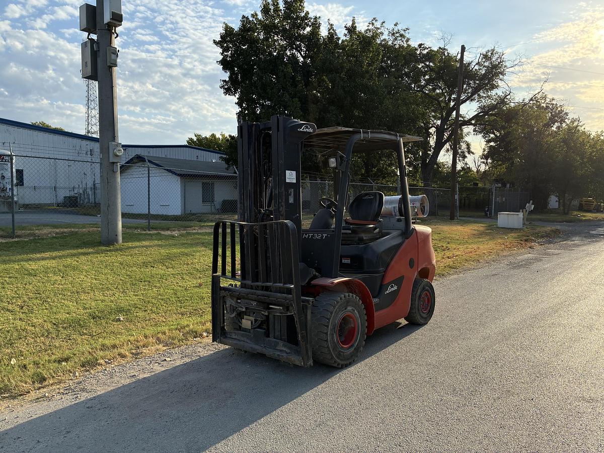 Used 2017 Linde HT32T