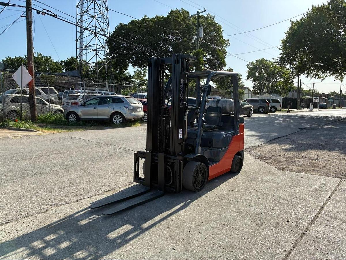Used 2023 TOYOTA 50-8FGCU30