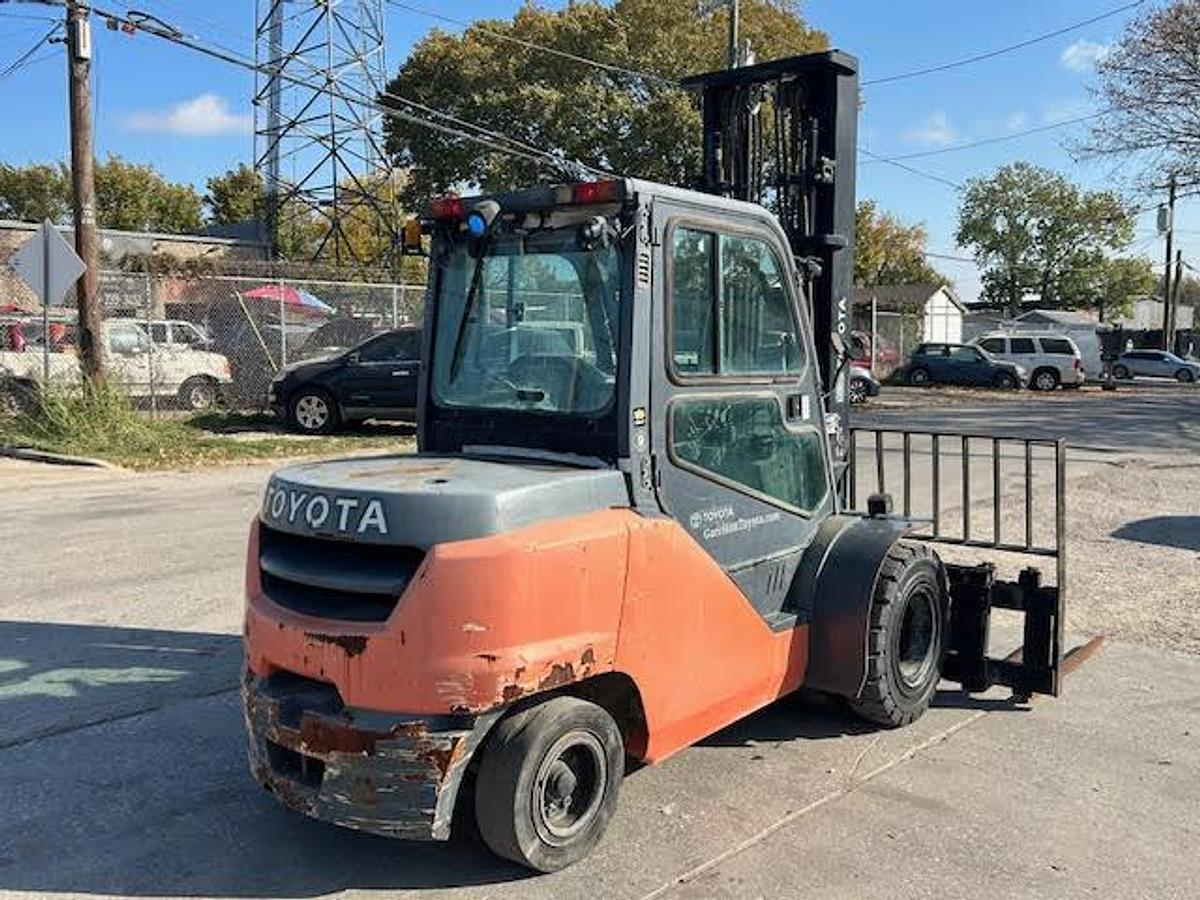 Used 2017 Toyota 8FD50U