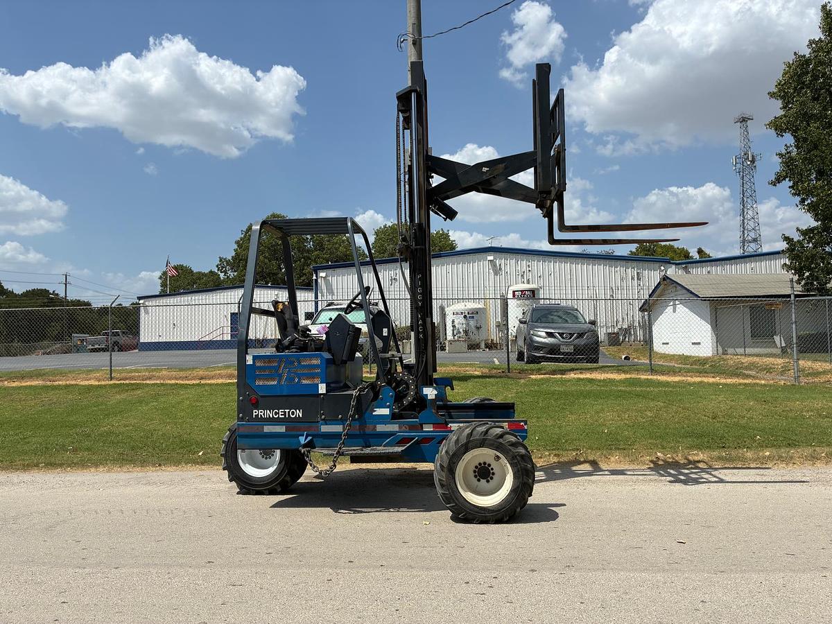 Used 2005 PRINCETON PBX