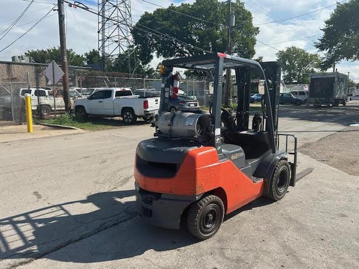 Used 2009 Toyota 8FGU25
