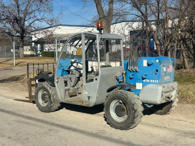 Used 2012 GENIE GTH5519
