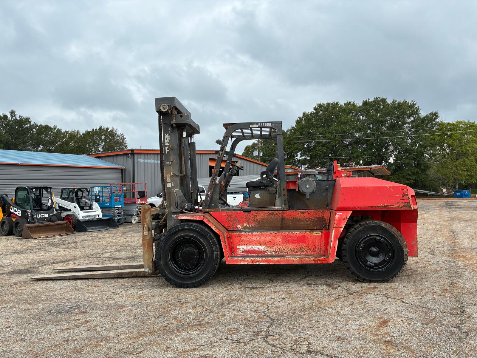 Used 2002 Tusk 3500PD-8