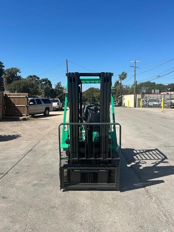 Used 2000 Mitsubishi FG25K