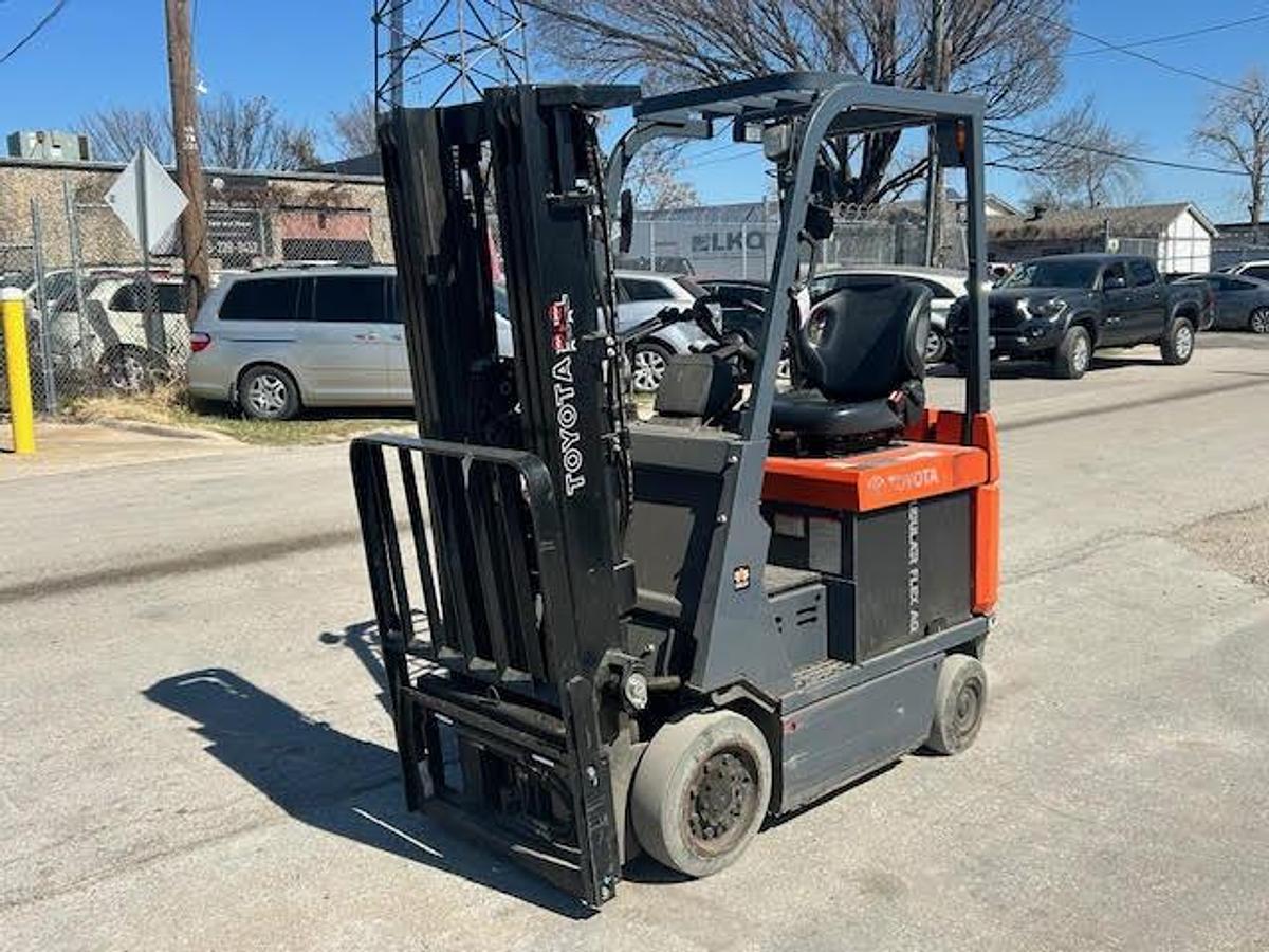 Used 2017 Toyota 7FBCU15